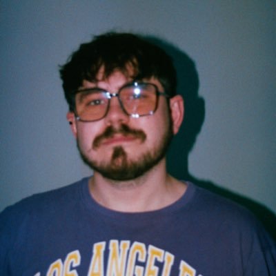 isedmytro's profile picture. депресивний любитель дерунів