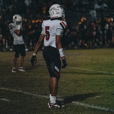 2027 | 6ft 170 lbs | Basketball/Football | Lake Highland Prep | 415-448-6768 |