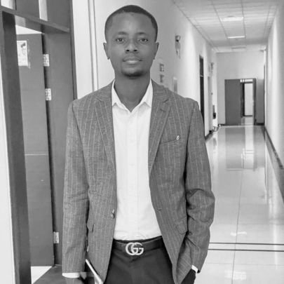 Petermuamba17's profile picture. Citoyen congolais.
Chrétien catholique.
Licencié en Droit, à l'Université de Kinshasa.