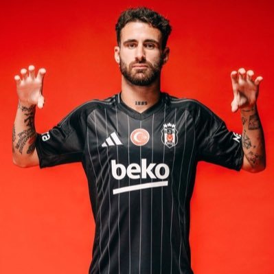 buraktu65558719's profile picture. 