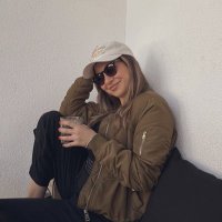 Sena (@senaeceylmz) 's Twitter Profile