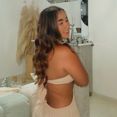 Alejage17's profile picture. 