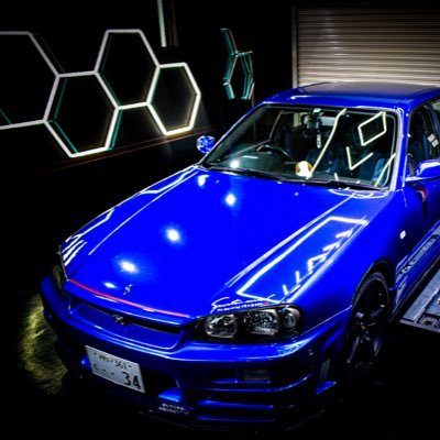 ER323334's profile picture. 関西のER34乗りです。 オートマですが、４ドアgtr目指してます！ 写真が趣味なので、練習なってくれる人募集してます！