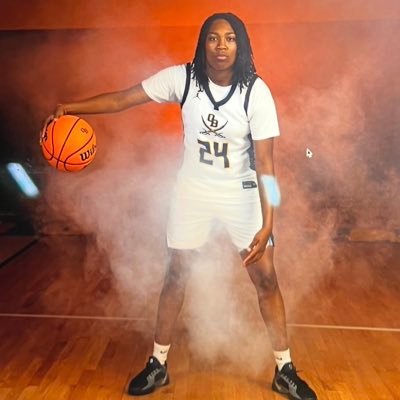 Olive Branch High School🏀 c/o 2027 🎓GPA 3.5 📚Email: pimptonarrele12@gmail.com , Phone: 5044085022