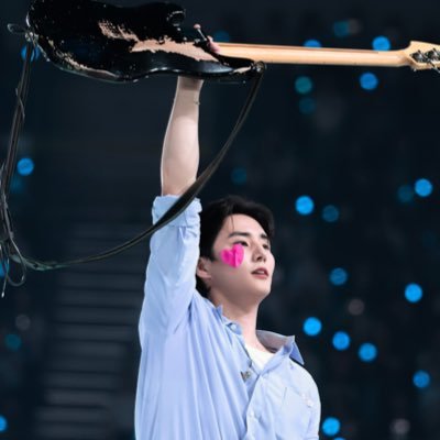 kookieroso's profile picture. • slow • for DAY6 🍀