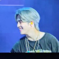 π (@cs_haniee) 's Twitter Profile