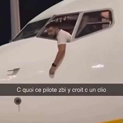 Nazmo_18's profile picture. ingénieur aérospatial