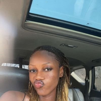 |Feminist💀|Proofreader💕|Aspiring writer and Editor|💜Bibliophile📚|
|Everything in Between🌐🗿|
