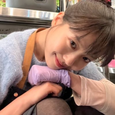 fan account ā¢ ģ§źø°ģ£¼ ź³ ėÆ¼ģ ė°ģė¹ ė³ģ°ģ