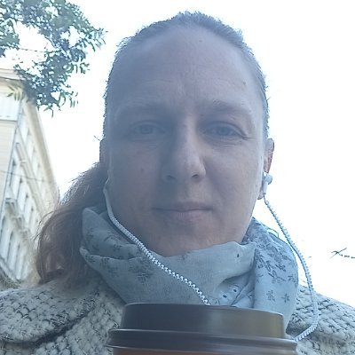 Asinslaase's profile picture. Apturiet pasauli! Vēlos izkāpt ...