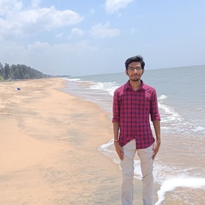 25 | CSE | Software Engineer | Introvert | Hope I find some good friends here