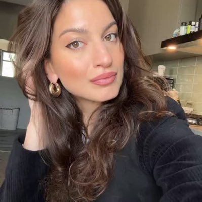 Kindness 🎉single✨ Outdoor sports 🎊 Yoga 🎀 Classic cars No liars/patriots/no porn ❤️🤍💙👩🌾🇺🇸 ✝️