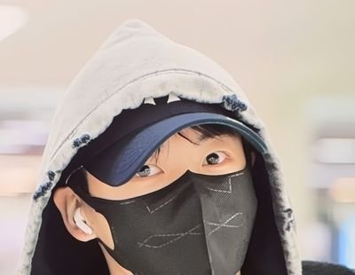 ianbam7's profile picture. 𝗕𝗧𝗦7
「 REGRESA 방탄소년단 」