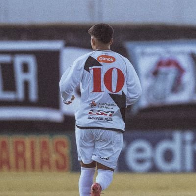 Tetracampeon Uruguayo🌟🌟🌟🌟
Hincha de DANUBIO F.C⚪⚫
Uruguayo con raices italianas.
Hacer calentar a todo el que no sea hincha del Danu es mi mision en tw