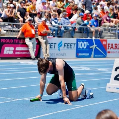 Class of 27’ | long jump PB: 21’9 | 100 PB: 11.17 | Pella high school | 6’0 180 | GPA: 3.55 | ✉️ owenkettler@gmail.com | 641-780-1986