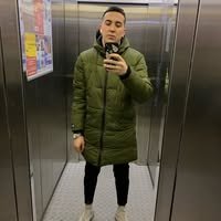 __travis_web's profile picture. Doesn’t whisper opinions.