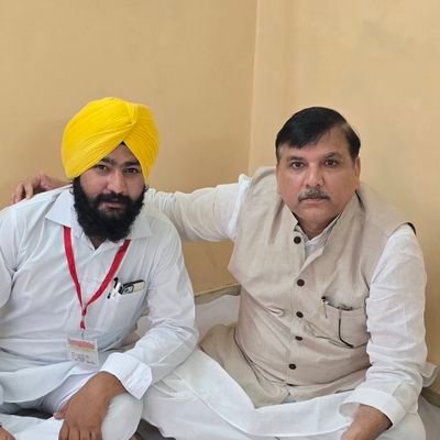 Charanaapsre's profile picture. प्रदेश सचिव, खेल प्रकोष्ठ, @AAPUttarPradesh