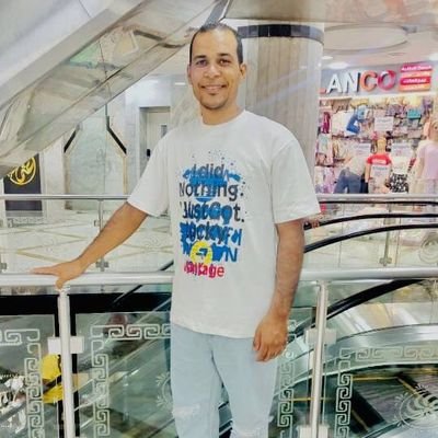 MohammadAbdeln2's profile picture. أخبار العالم ترفية عام أفلام وعاشق للأماكن السياحة كائن مجنون بحب الاهلي 🏆♥️♥️♥️واتساب 01000559735 😍01270718511 لأعمال وتشطيبات الكهرباء