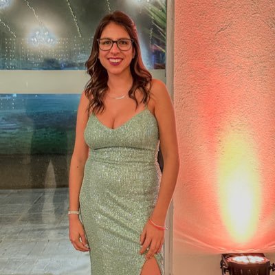 Periodista deportivo 🇺🇾📸👸🏽⚽️ Fotógrafa en @porlaraya890. Maestra de Primera Infancia