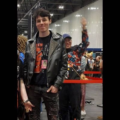 Xiaoyu Player,
Streamer,
Twitch: https://t.co/0nIG9KYcQi