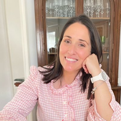 Ex jugadora profesional de pádel || Licenciada en Derecho || Ex expat || “La verdad está ahí fuera” || Maña de nacimiento 💙madrileña de adopción 🫶🏻