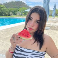 Gia (@ggiapeachy) 's Twitter Profile