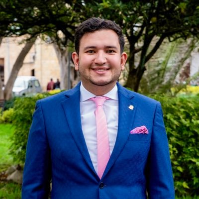 juanpenagosc's profile picture. Abogado | Jefe Oficina Control Int. Disciplinario - Alcaldía Sopó | Político de vocación y fervoroso hincha del Embajador 💙🤍