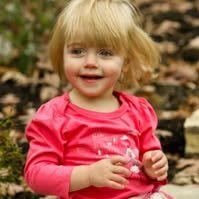 ____________fe_'s profile picture. Lecce. libri, economia.