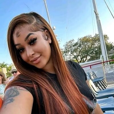 28-year-old single lady,looking for serious relationship with trustworthy man ♥️💋