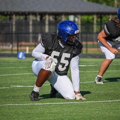cane bay hs/FOOTBALL AND BASKETBALL/6’3 230lbs/PF/DE/TE/devincobbs1218@gmail.com/ gpa: 3.8📚/ PHONE: 8438701076/ c/o 2027/ DMs Open!!!