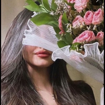 voxal096's profile picture. يقَينك بالشيء .. يحققه🌱
