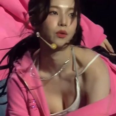 Kokoko56224845's profile picture. I want sex with karinaaaa
pls sent your pussy to me