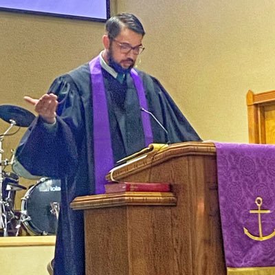 Free Methodist Pastor at Compassion Church Palmerdale just trying to follow Jesus -❤️ my family #GirlDad, UAB 🐉, Braves ⚾️, photography 📷, 🏀 & wrestling fan
