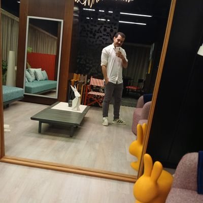 magdii0102's profile picture. 