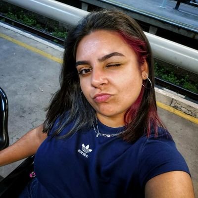 mayrxslv's profile picture. uso o twitter como um HD externo pra depositar as minhas abobrinhas e me declarar pra minha muié