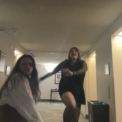 Hannah_nicolel's profile picture. the happiest girl who ever lived