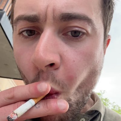 porter (verified and official). well-adjusted and perfectly medicated straight guy, no addictions