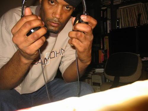 daveydexnyc's profile picture. Veteran Party Break, Producer, Remixer, DJ.  and 1/3 of the legendary production team The Rhythm Section/House 2 House.
1/2 of TeamPlayaz..