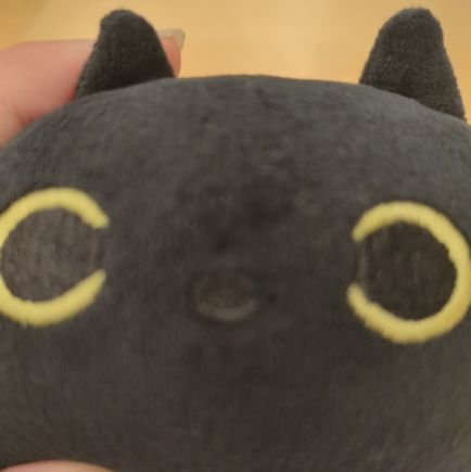 thatc00lgu3674's profile picture. I am just here for art