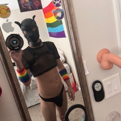 ❤️ Latex ⛓️Bondage 🐶Pupplay🤵🏼twinks 🍆Hung tops 🗝️Chasity 🕳️ stretching ↕️Ver⬇️Bottom