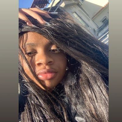 Ellen_rs77's profile picture. @fluminense 💚❤️

777✨️