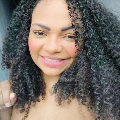 Sigo dizendo meu brilho ninguém apaga fuxica ai amor! 🤩😜