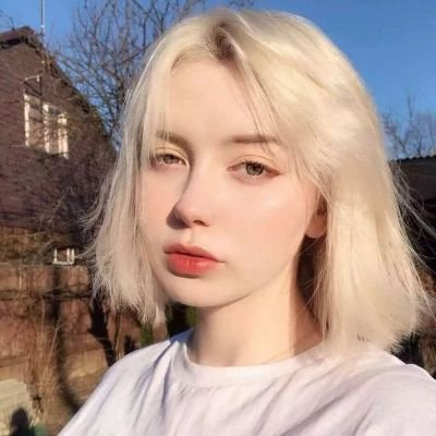 mykaelashe's profile picture. follow my new account @LikelyMichael Reddio