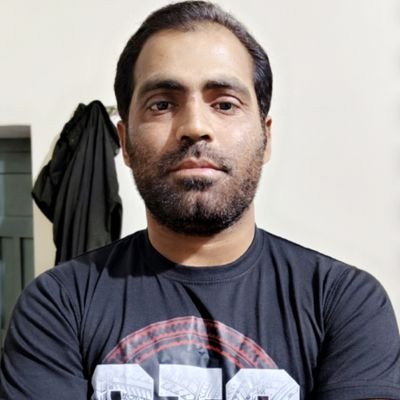 Hello everyone,this is Muhammad Abrar Abbas.I am specialized in Fine arts.Moreover, specialization in painting and drawing is one of the most best achievement.
