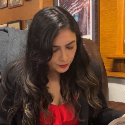 Journalist in SoCal. Member of @NAHJ @DJNF @NYFWA. @UCLA 🐻 & @newmarkjschool 🧡 alum. Bilingüe.