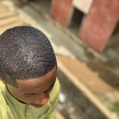 oluvibes77650's profile picture. AM NOT RICH 🤑 BUT I CAN SUB😎 WITH MY NEEDS🤔👍