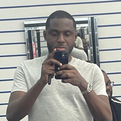 Deenucci_'s profile picture. Playing For Keeps | No Giving Up, No Laying Down