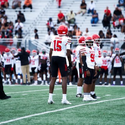 DUTCHTOWN HS, GA| GPA:3.5|EDGE| 6’4.5 81inch wingspan |Email:Braylonlewis2028@gmail.com |IG: BraylonLewis2028| 478-410-8718| HC: @kevontglenn