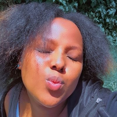 Nonchalant!
😂:One day,,I'm gonna make the onions cry!
Who reads these anyways?
# It's time for accountability. Let's hold our government to It's promises