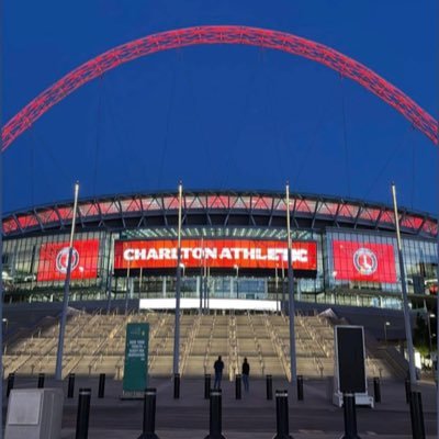 smit112's profile picture. Charlton & New York Giants fan. 🙃